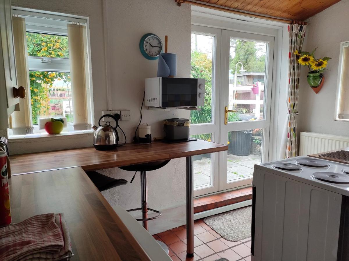 Apple Cottage Brynamman Extérieur photo